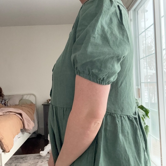 Custom LinenMn Dress - Picture 4 of 6